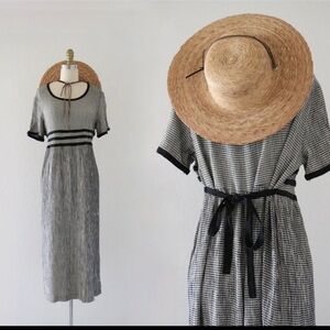 Vintage dress (hat not included)